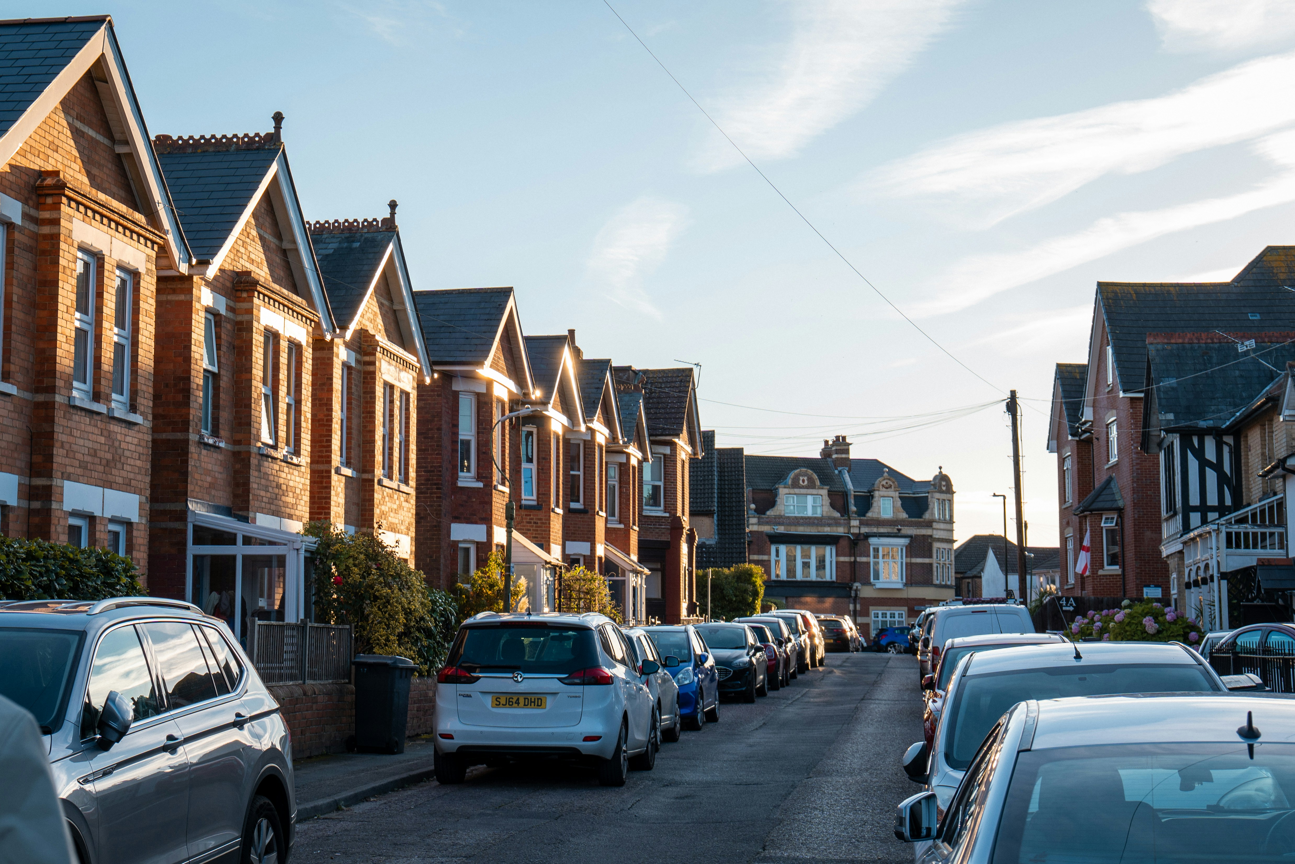 Homebuyer Survey vs. Buy-to-Let Survey: What's the Difference for Your Investment?